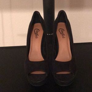 Black pumps by Candie’s!